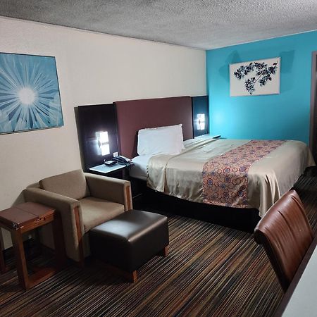 Discovery Inn Lafayette Εξωτερικό φωτογραφία