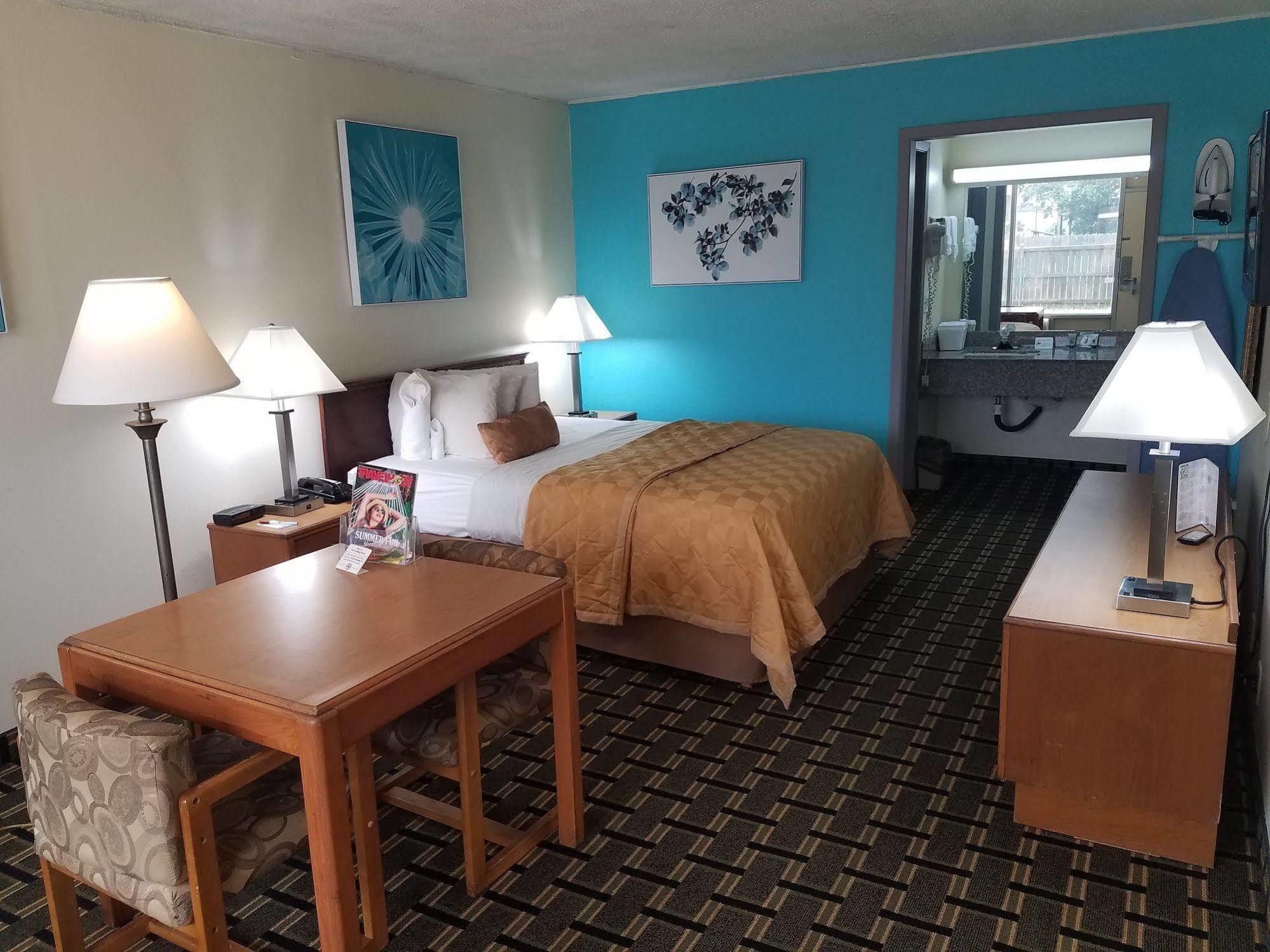 Discovery Inn Lafayette Εξωτερικό φωτογραφία