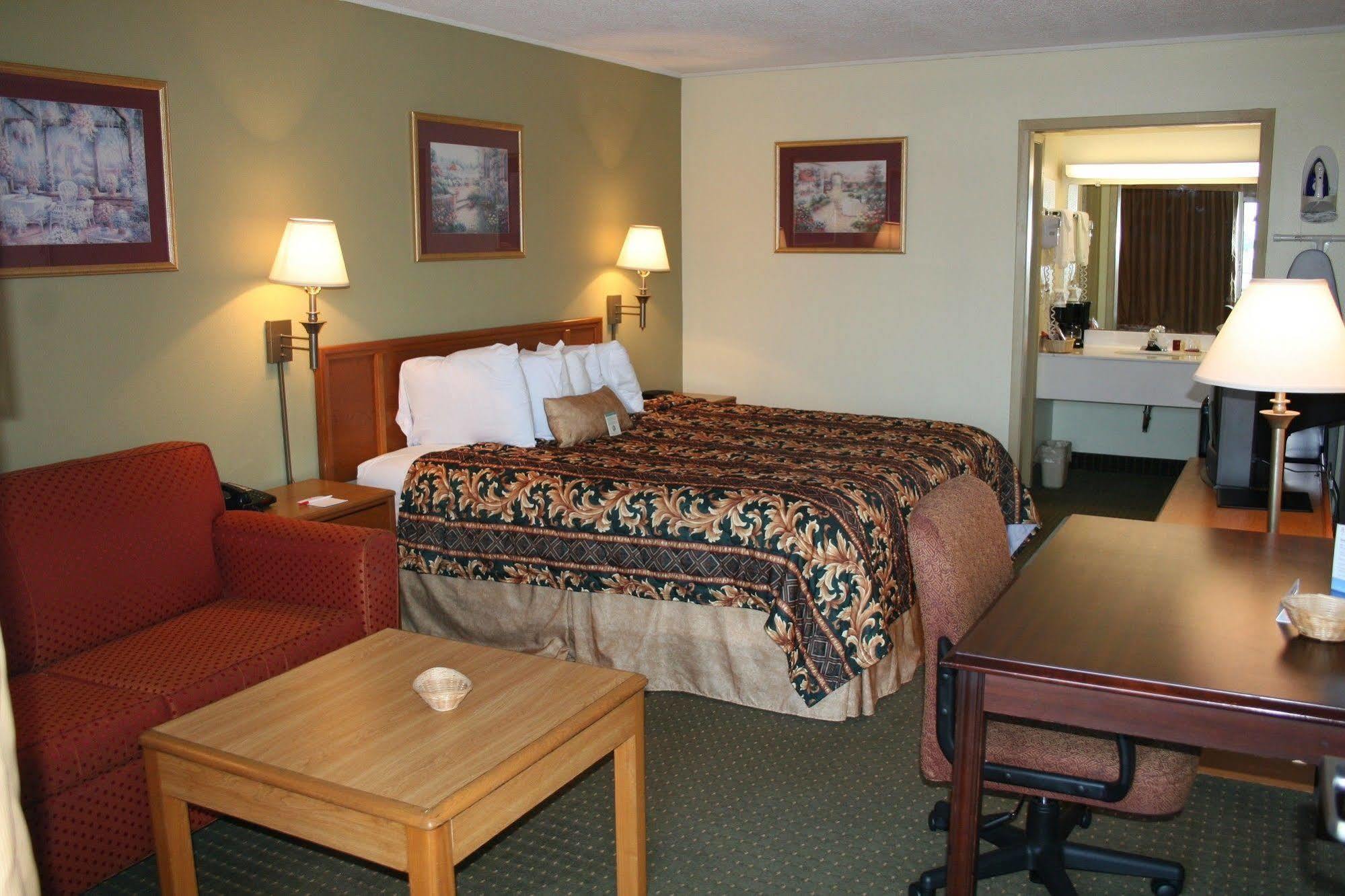 Discovery Inn Lafayette Εξωτερικό φωτογραφία